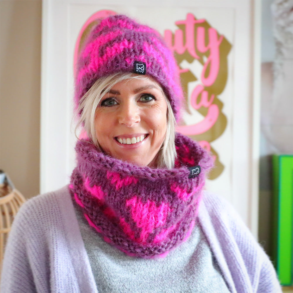 Knitting Kit – Chunky mohair Tulips hat + snood (ENG-NL)