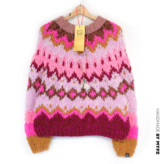 Strikkekit – MYPZ Chunky Topdown Alpaca-trøje Raspberry No.12 (ENG-DE-NL-ES-FR-IT-DA-SV-NO)