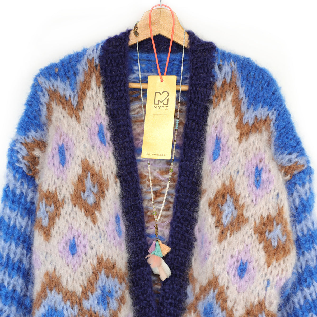Strikkeopskrift – Chunky Mohair-jakke Alpine Breeze nr. 12 (ENG-DE-NL-ES-FR-IT-DA-SV-NO)