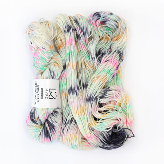 MYPZ Hand-dyed 100% Aran Merino Wool – Lovebirds