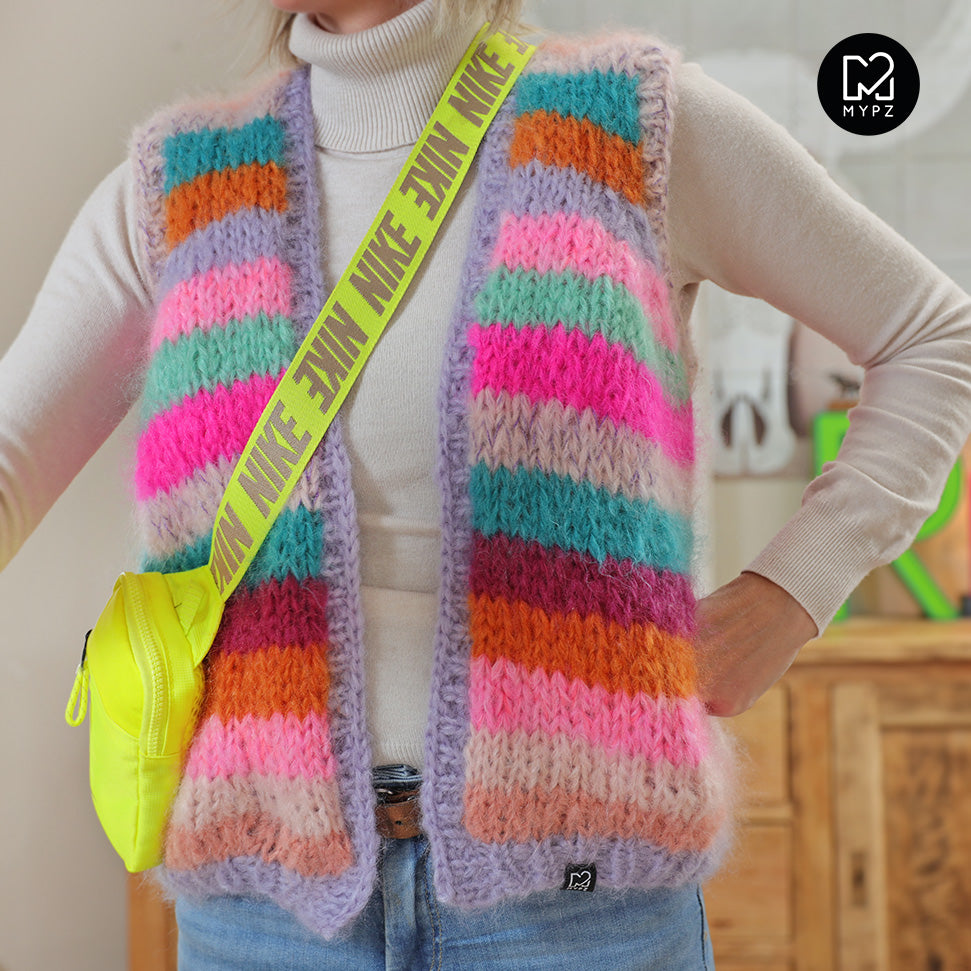 Knitting pattern - MYPZ Chunky Mohair gilet Kiss No.10